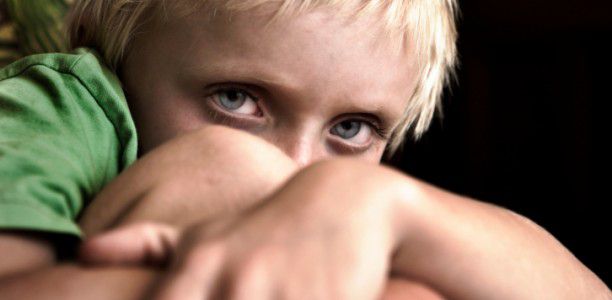 Childhood defiance correlated with drug dependence whereas inattention suggests susceptibility to smoking