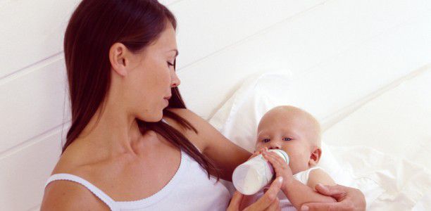 Breastfeeding problems:  Lisa’s experience with expressing milk for her baby