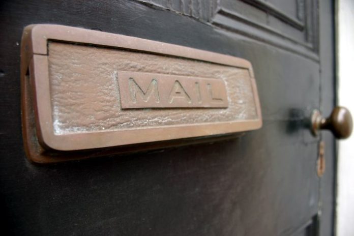 Mail slot