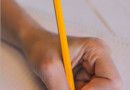 PH-fine-motor-skills-dynamic-tripod-grasp