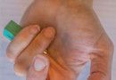 PH-fine-motor-skills-ulnar-palmar-grasp
