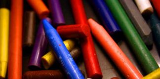 different coloured crayons