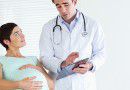 pregnant_woman_male_doctor